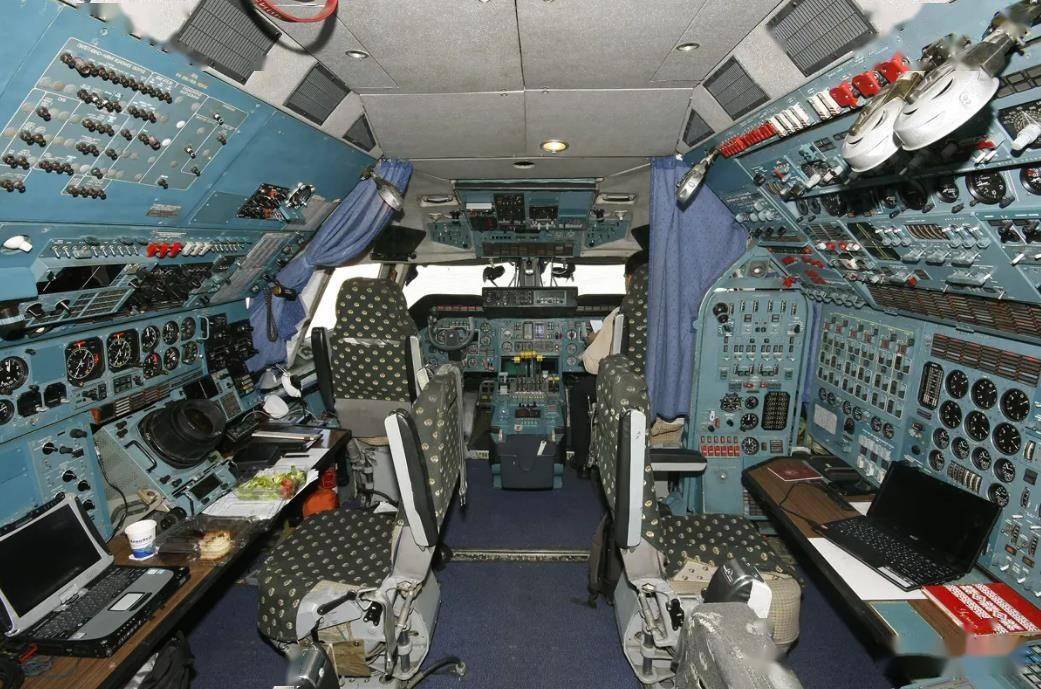 乌总统：给我8亿美元<strong></p>
<p>币安app下载</strong>，我让第2架安225起飞，需要下载反诈APP吗？