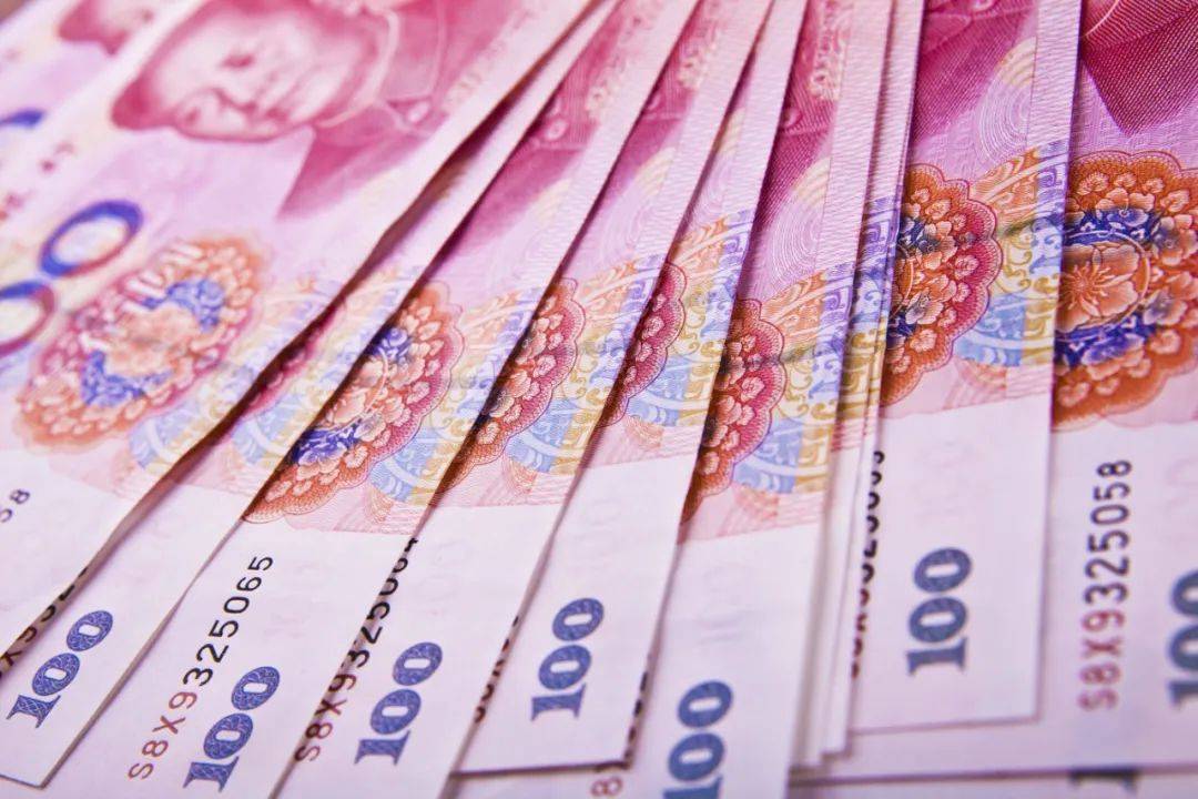 首次<strong></p>
<p>一币交易所</strong>！人民币超过美元成为莫斯科交易所交易量最大外币