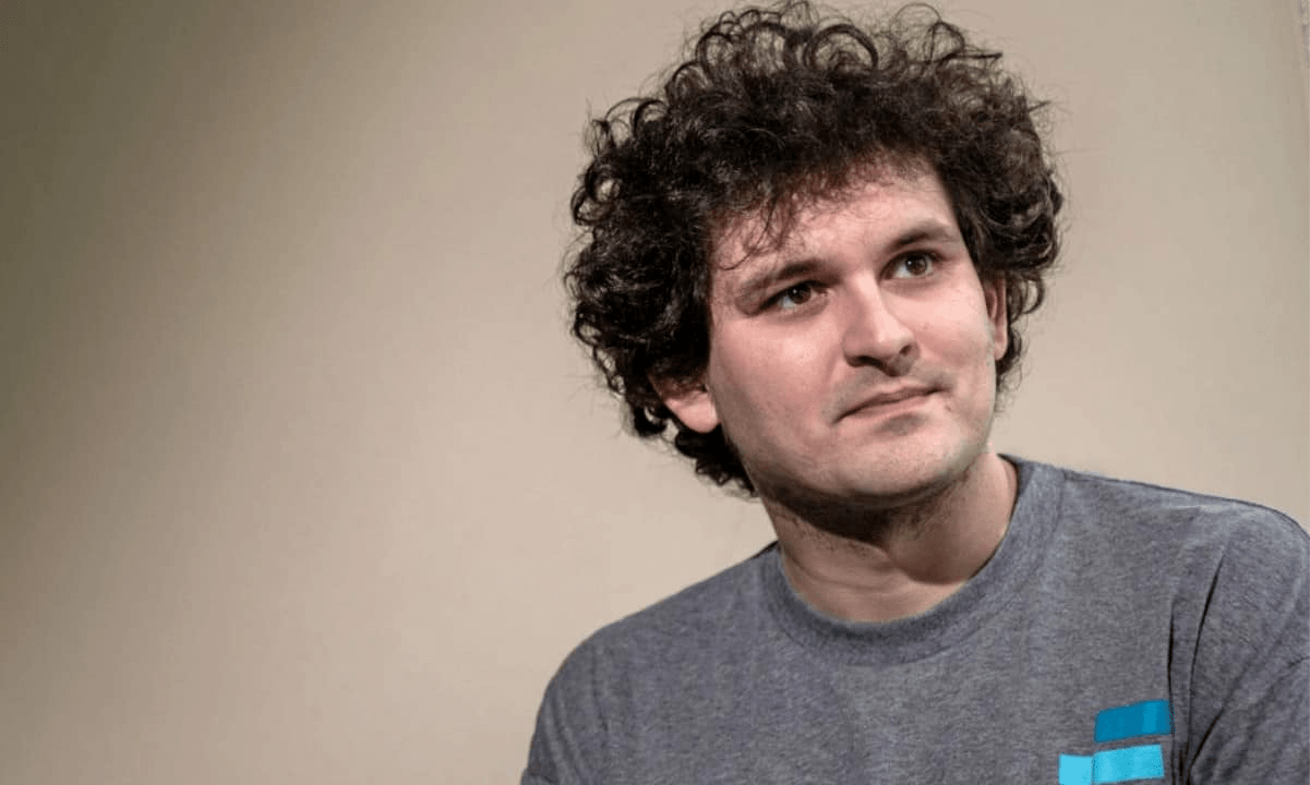 比特币暴跌20%<strong></p>
<p>交易所上币流程</strong>，40万人爆仓60亿元，发生了什么？