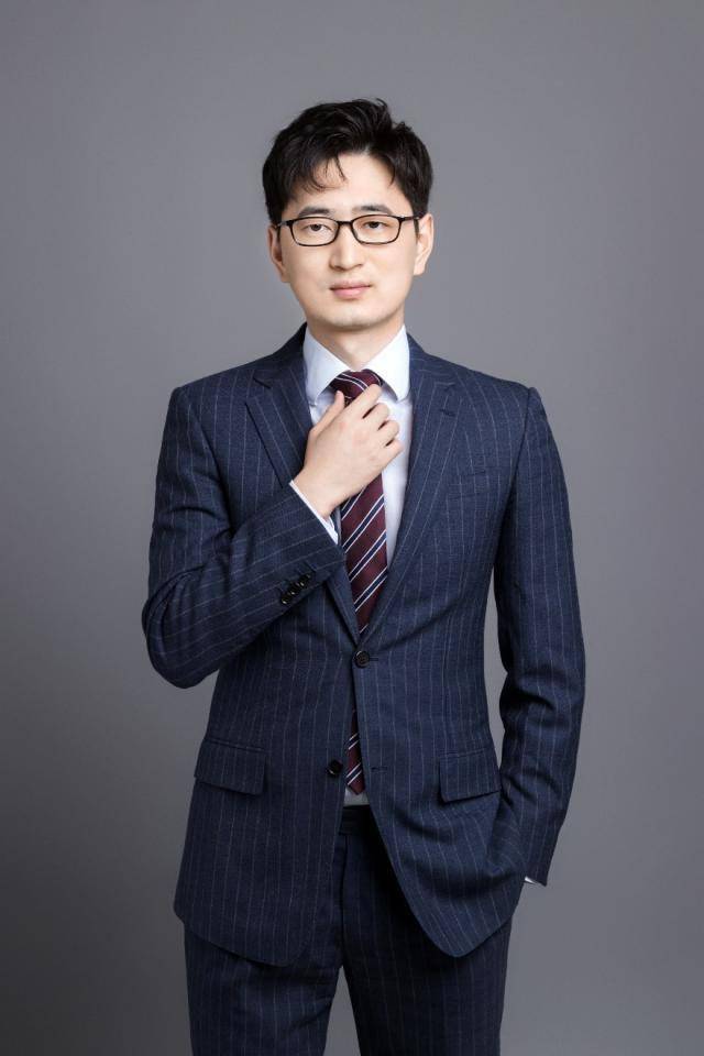 广发基金吴远怡：以非线性思维拥抱变革时代