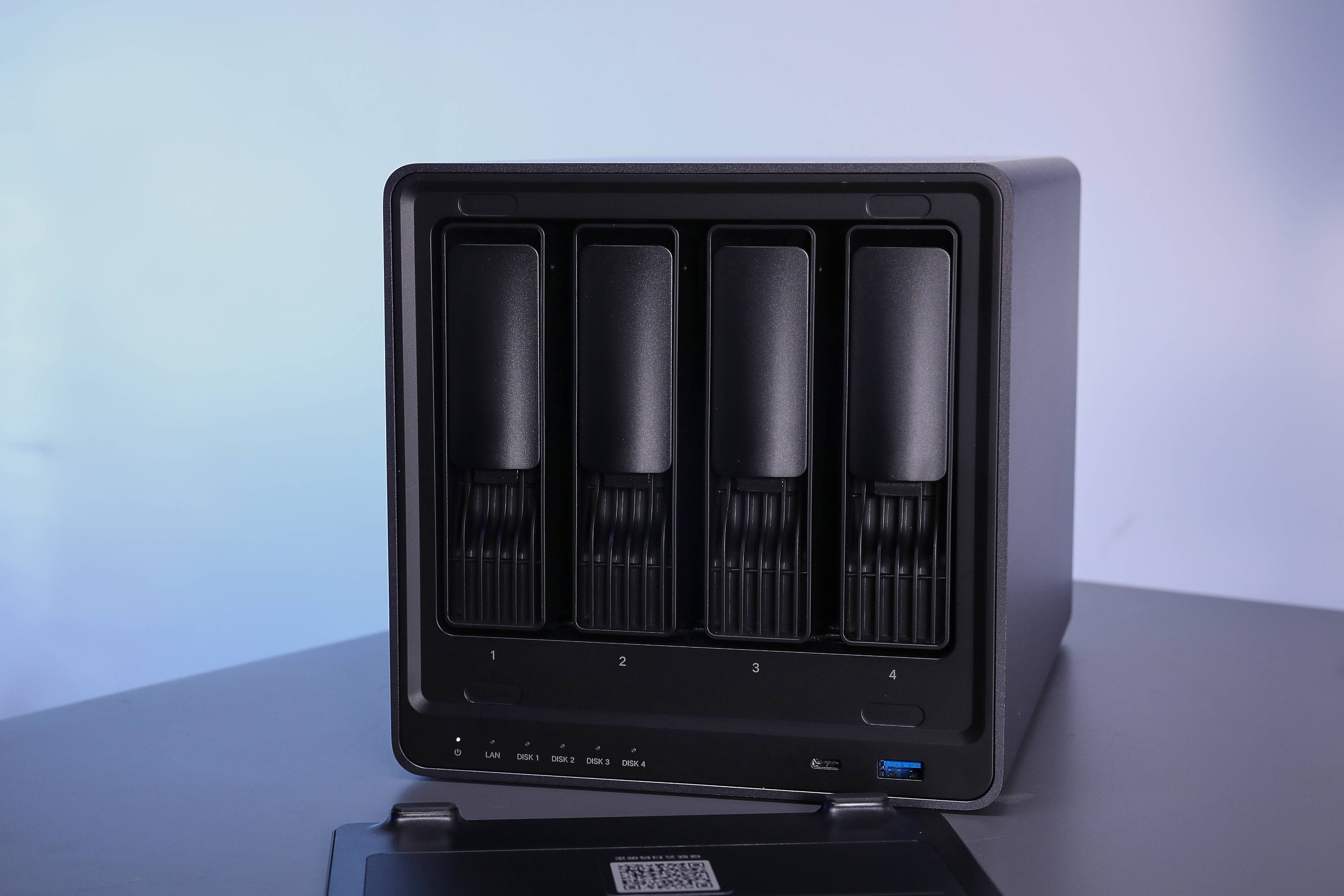 价格和品质只能二选一？绿联DX4600 Pro旗舰好物<strong></p>
<p>二分币价格</strong>，神仙价格！