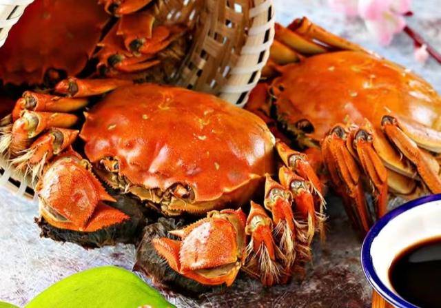 阳澄湖大闸蟹开捕<strong></p>
<p>二分币价格</strong>! 产量将达1.1万吨 个大膏多 价格再降10% 行业首创缺重一赔二