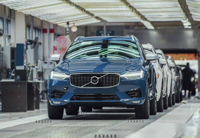 沃尔沃二季度利润下降54%<strong></p>
<p>二分币价格</strong>！下半年产品价格上调