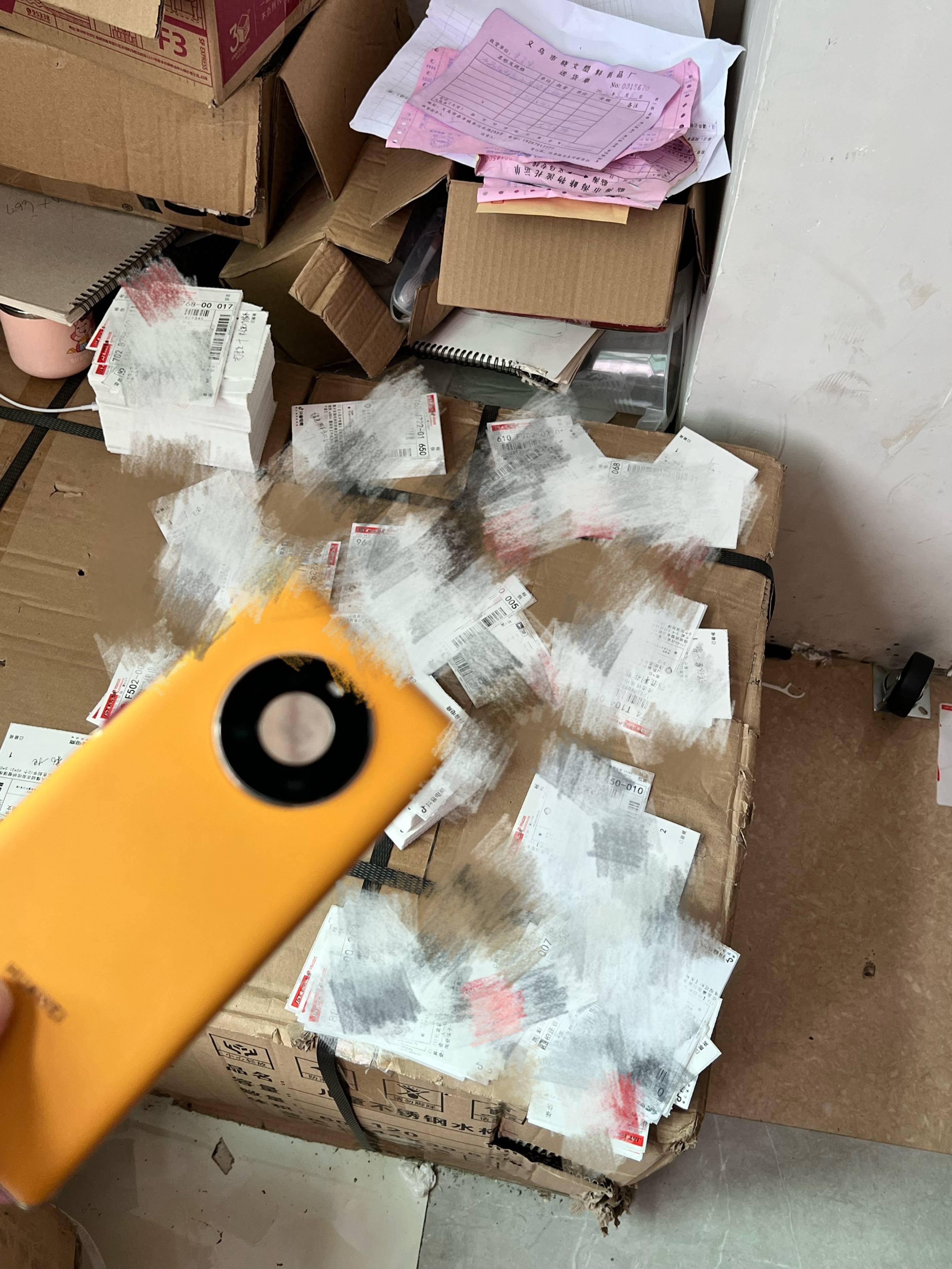 抖音小店运营需要多少钱?最全的抖店开店运营费用清单<strong></p>
<p>抖币多少钱</strong>!