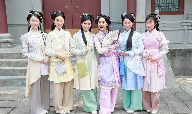 在古代买一个仆人或丫环大概需要多少钱<strong></p>
<p>抖币多少钱</strong>，折合人民币多少