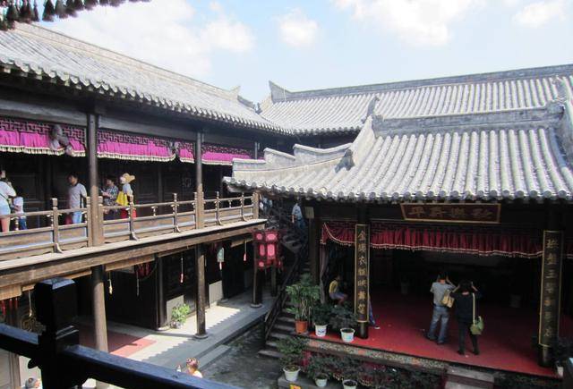 古代去一次青楼要花多少钱<strong></p>
<p>抖币多少钱</strong>?相当于多少人民币?看完解惑了