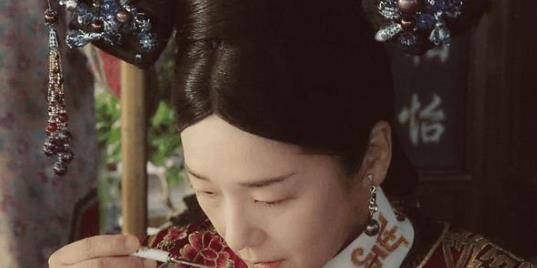 慈禧作为清朝最奢侈女性<strong></p>
<p>抖币多少钱</strong>,一天要花多少钱?换成人民币又是多少?