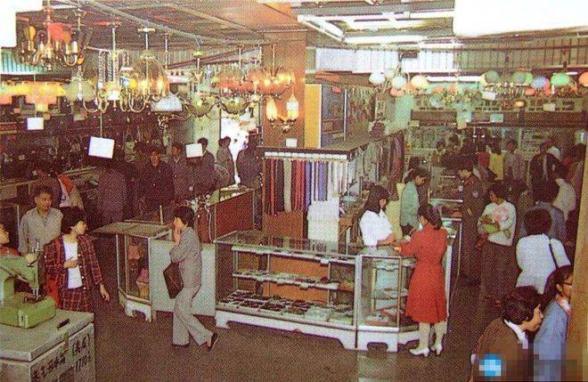 外汇券曾经是中国的超级货币<strong></p>
<p>货币发行费</strong>！1980年4月1日中国发行外汇兑换券