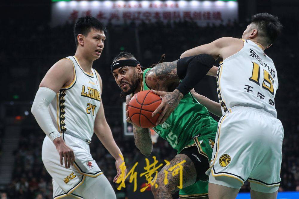 外援新政让CBA更“刺激”<strong></p>
<p>币币账户</strong>,山东男篮第四外援会选谁?