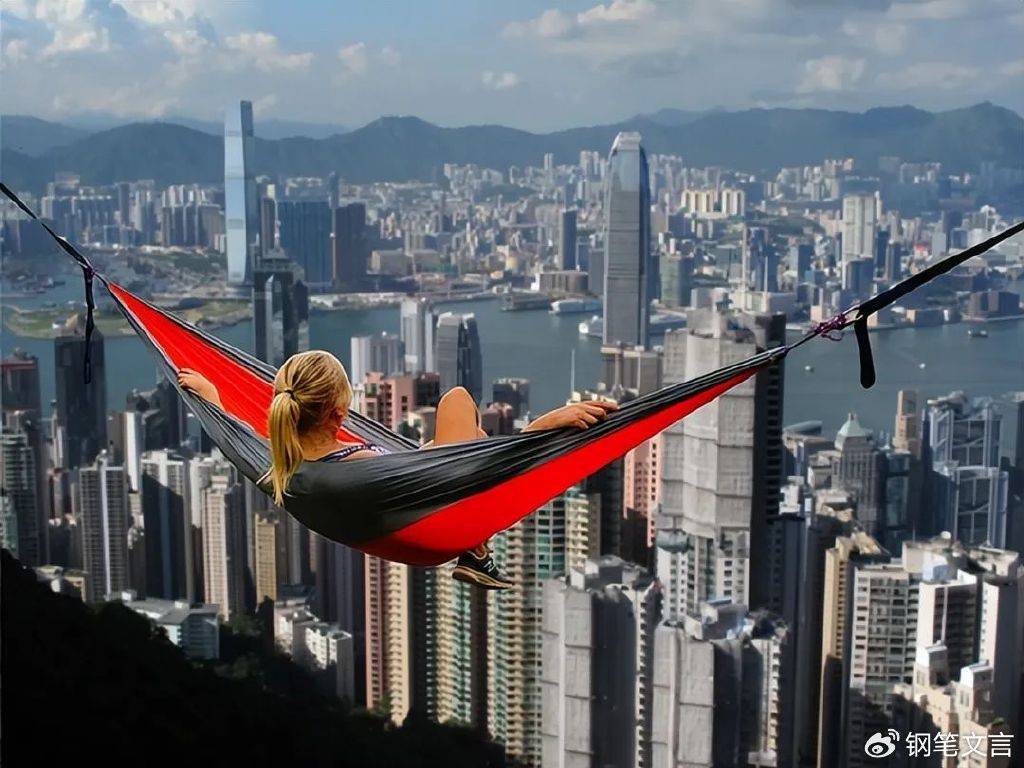 特朗普将赢得大选<strong></p>
<p>币币账户</strong>，但我希望哈里斯赢，因为她确实是一个草包