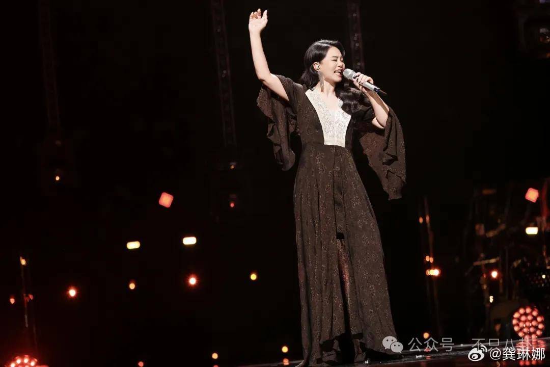 他们那么幸福恩爱<strong></p>
<p>moc币20个币</strong>,怎么突然离婚了……