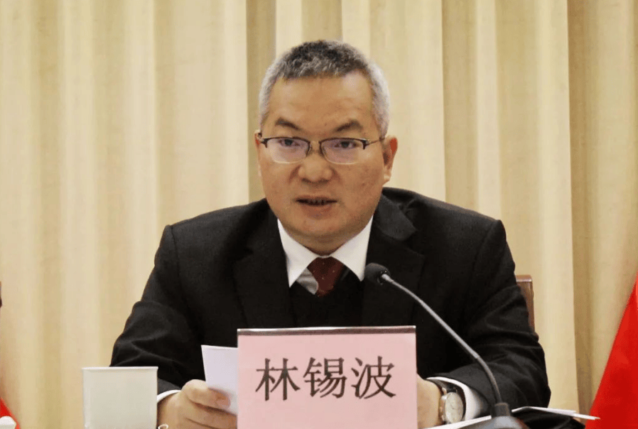 一天抓了三个市委书记<strong></p>
<p>moc币20个币</strong>,广东重磅反腐