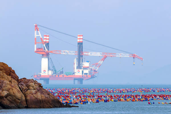 “某些国家话说得很满却不落实<strong></p>
<p>eth币多少一个</strong>，中国正相反”