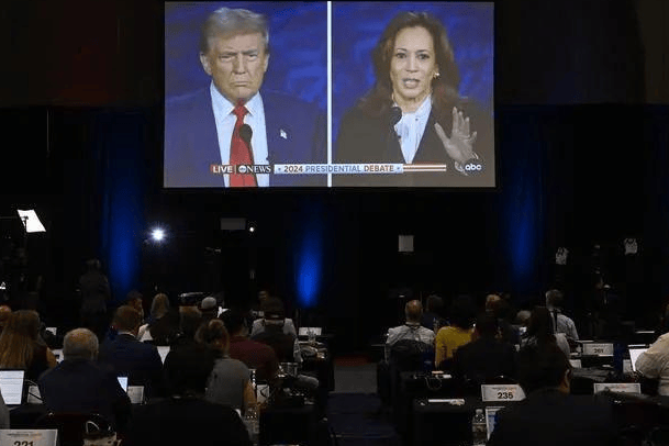 一夜之间<strong></p>
<p>eth币多少一个</strong>，哈里斯丑闻传遍全球！最后时刻，特朗普将彻底翻身？