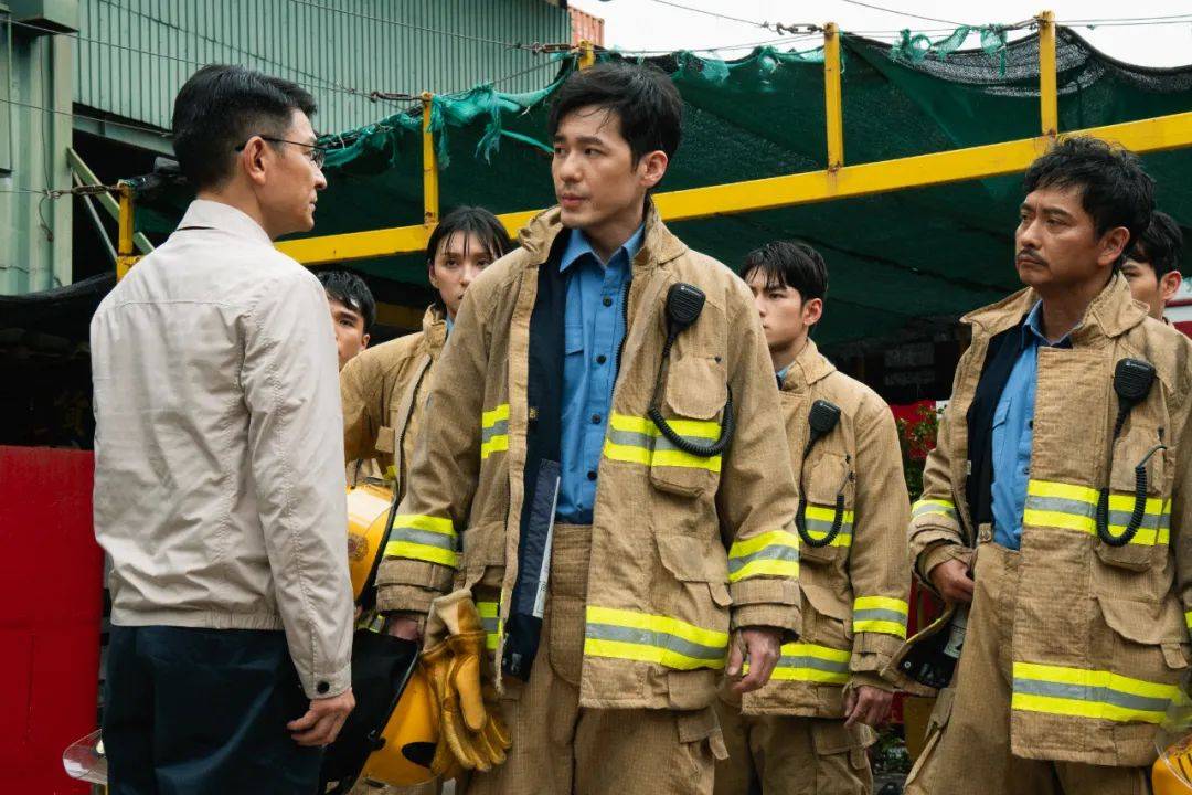 《焚城》上映<strong></p>
<p>债券回购交易案例</strong>，围观24小时倒计时下的众生百态丨Weekly