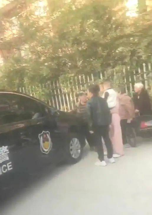 “女子去前夫家探望小孩被杀害?”警方通报:王某(男<strong></p>
<p>eth币今日价格</strong>,36岁)已被抓获