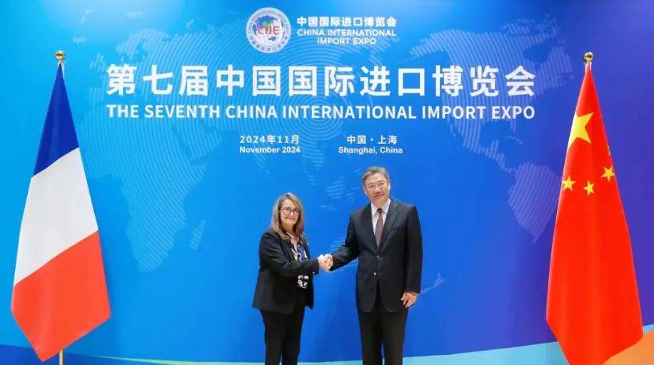 访华遭坚实壁垒<strong></p>
<p>利率是货币的价格</strong>，这次中国没再客气！比起美国，有一国更需要收拾