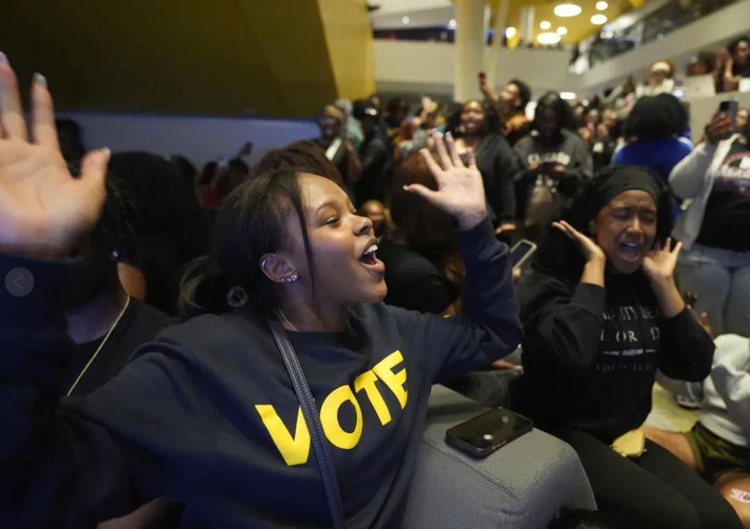 选前不被看好的特朗普<strong></p>
<p>利率是货币的价格</strong>，何以取得历史性胜利？