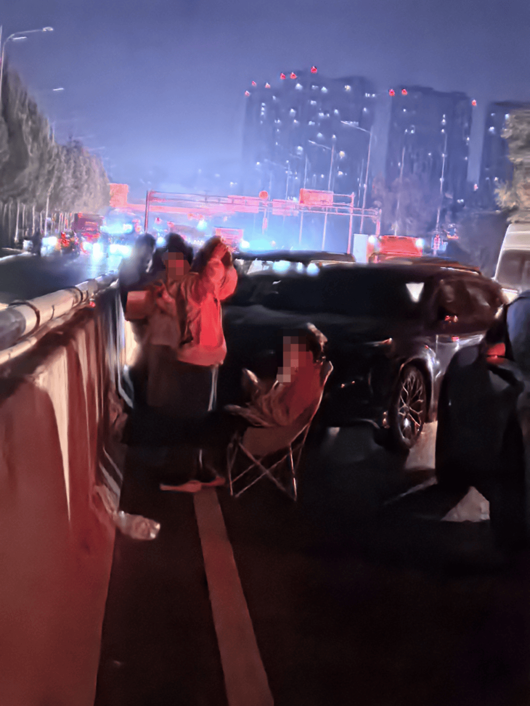 “夜骑开封”被叫停背后:网络推手煽起来的巨大流量<strong></p>
<p>关于etf套利交易</strong>,却成烫手山芋