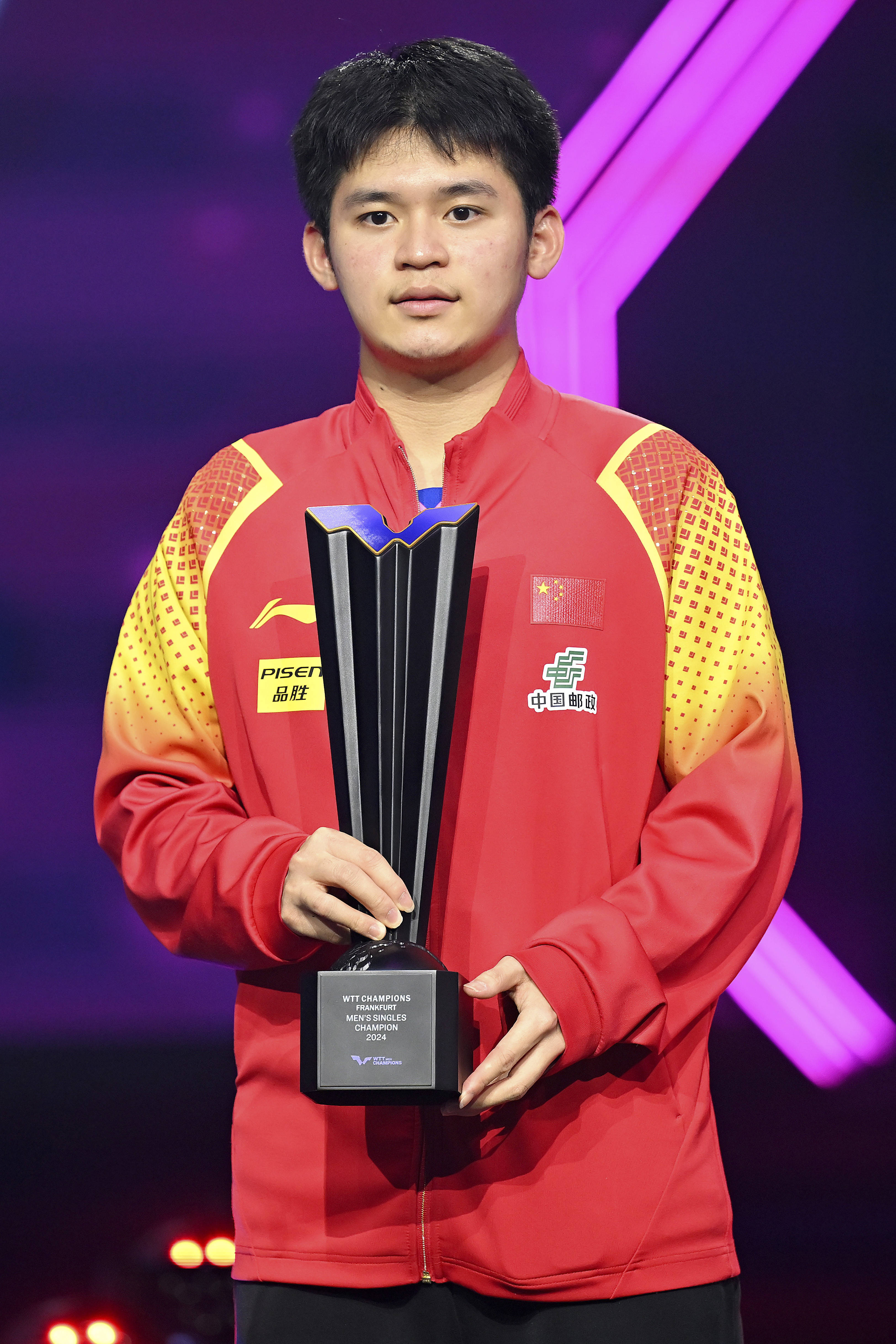 一纪录追平樊振东、王楚钦<strong></p>
<p>关于etf套利交易</strong>,林诗栋奥运后已获5冠