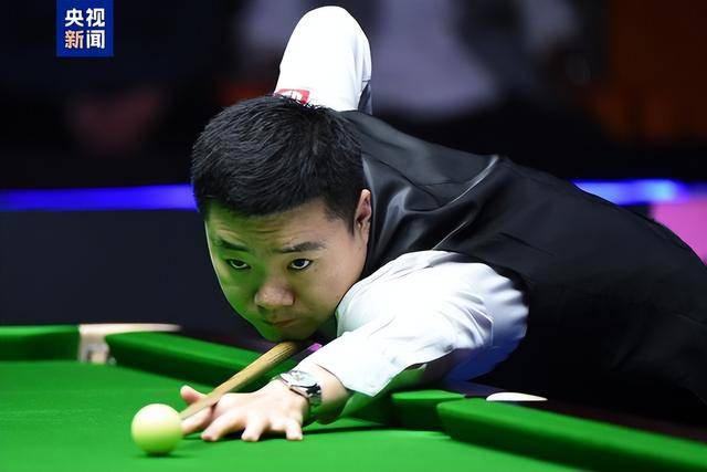 重回巅峰<strong></p>
<p>关于etf套利交易</strong>!丁俊晖获得斯诺克国际锦标赛冠军