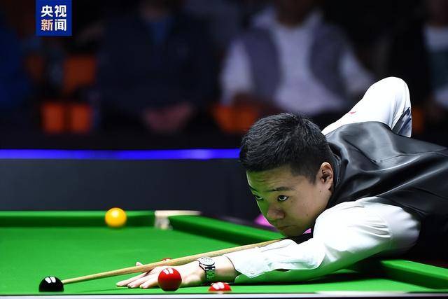 重回巅峰<strong></p>
<p>关于etf套利交易</strong>!丁俊晖获得斯诺克国际锦标赛冠军