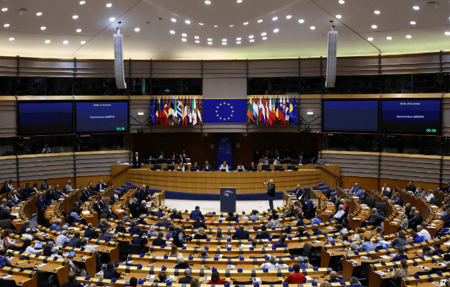 重磅<strong></p>
<p>关于etf套利交易</strong>!27国不许动台海?370架战机来势汹汹!名单上都不是善茬!