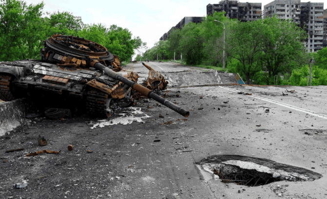 普京的报复有点猛<strong></p>
<p>三角货币对冲ea</strong>,800枚航空炸弹从天而降!泽连斯基无计可施