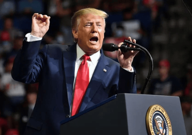 普京的报复有点猛<strong></p>
<p>三角货币对冲ea</strong>,800枚航空炸弹从天而降!泽连斯基无计可施