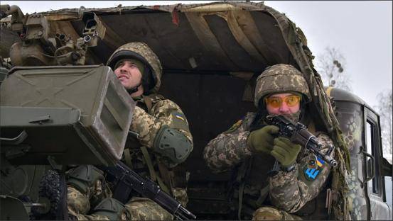 泽连斯基首次承认<strong></p>
<p>rvn币价格行情</strong>,乌克兰军队无法以武力夺回被占领土