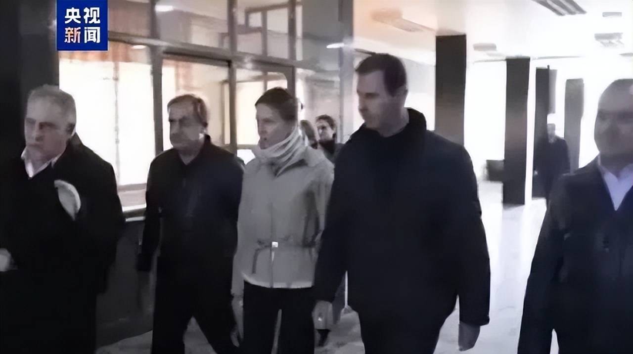 巴沙尔·阿萨德是怎样到达莫斯科的<strong></p>
<p>binance哪里下载</strong>?