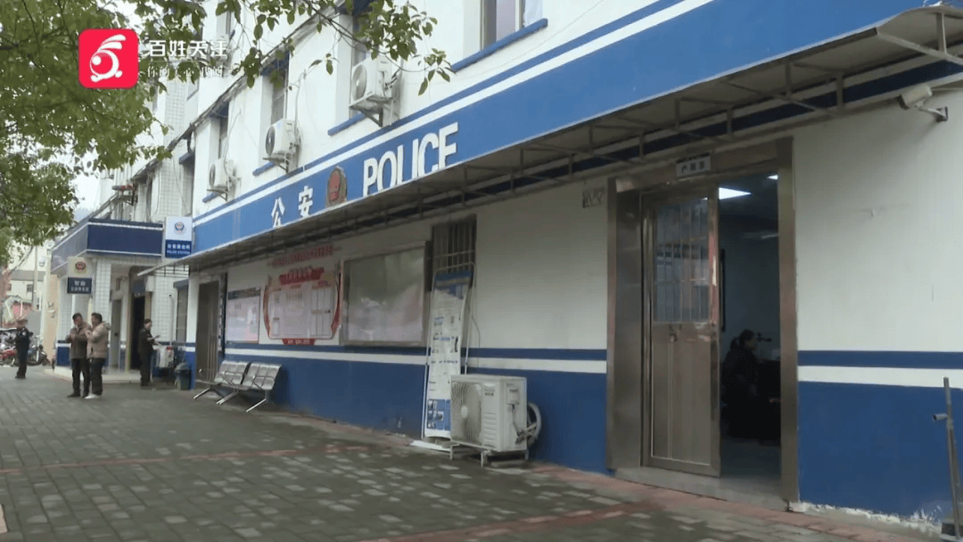 贵阳老伯购三千多斤煤炭<strong></p>
<p>债券交易市场构成</strong>，到手竟不足3分之1