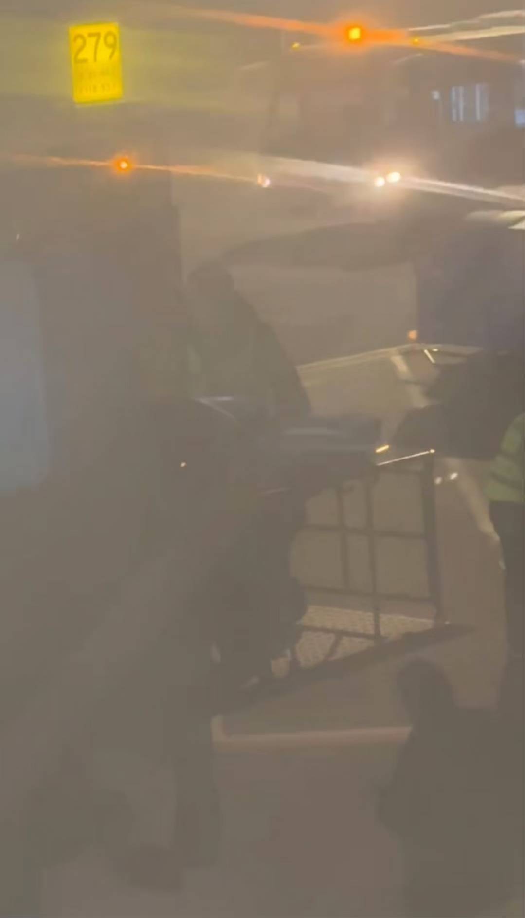 东航一航班飞行过半有乘客发生窒息<strong></p>
<p>债券交易市场构成</strong>?南京机场回应:有发生该急救情况