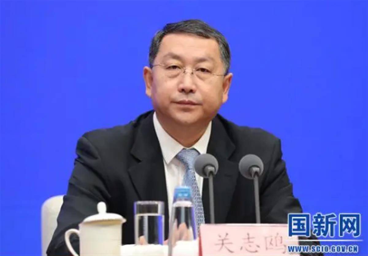 关志鸥任自然资源部党组书记<strong></p>
<p>债券交易市场构成</strong>,曾在辽宁、山东两地任职