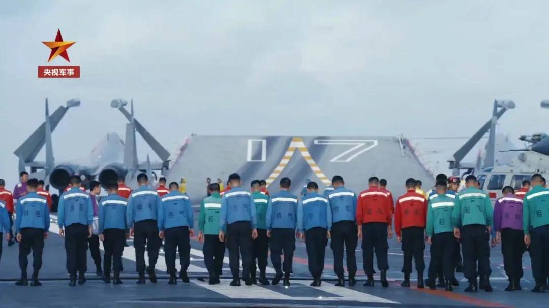 歼-15DH首次上舰!“山东”舰展示全甲板攻击<strong></p>
<p>货币的时间价值</strong>,连续放飞24架?