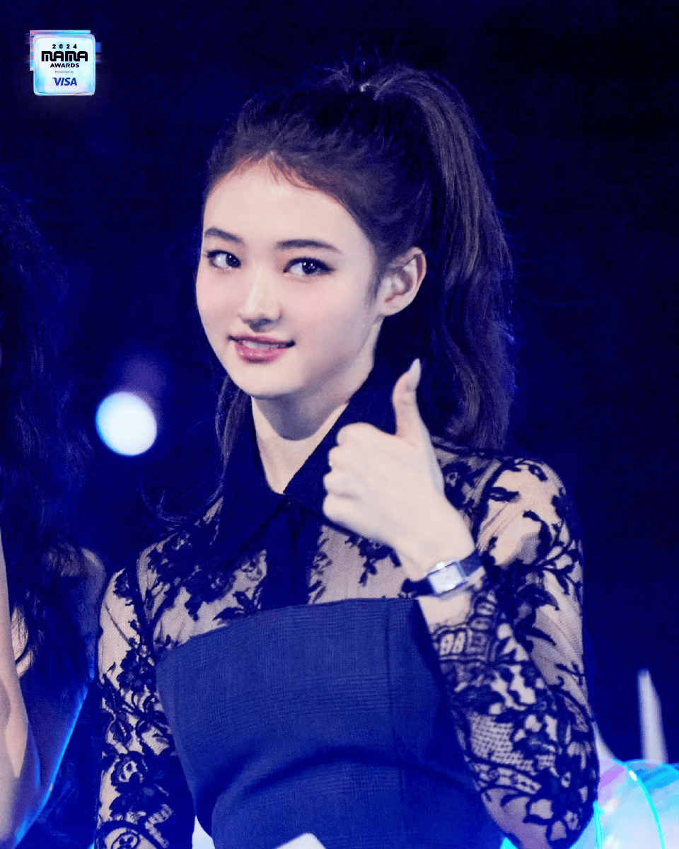 德韩混血造就“人间颜值奇迹”<strong></p>
<p>货币的时间价值</strong>,被誉为小Jennie的Ella Gross出道即巅峰!