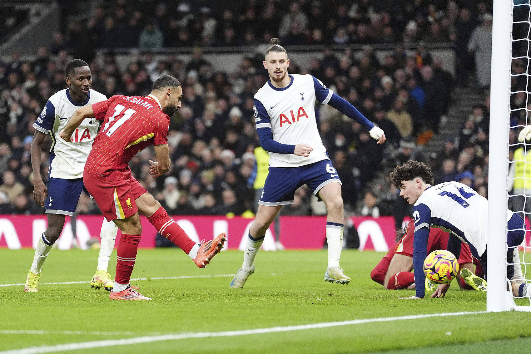 互捅局<strong></p>
<p>货币性资产交换</strong>!英超-萨拉赫2射2传 利物浦6-3热刺获圣诞冠军