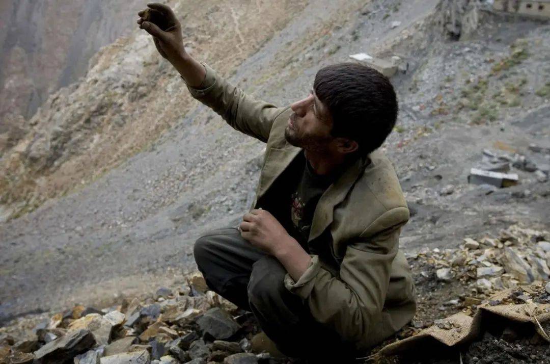 塔利班与印度联手!中巴制衡遇新挑战<strong></p>
<p>高频炒币工具推荐</strong>,阿富汗矿产竞赛掀巨浪