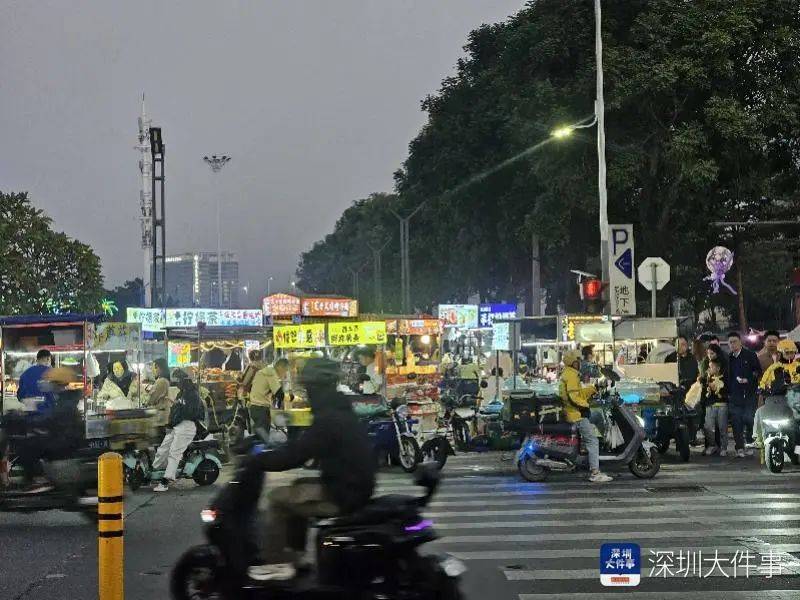 深圳一商圈50米40多个摊位<strong></p>
<p>wanchain币上哪买</strong>,还摆上机动车道!街道办:清理整治劝导