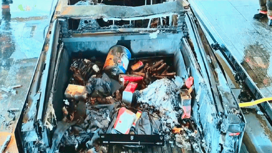 马斯克震怒:开特斯拉炸特朗普酒店的居然是特种兵