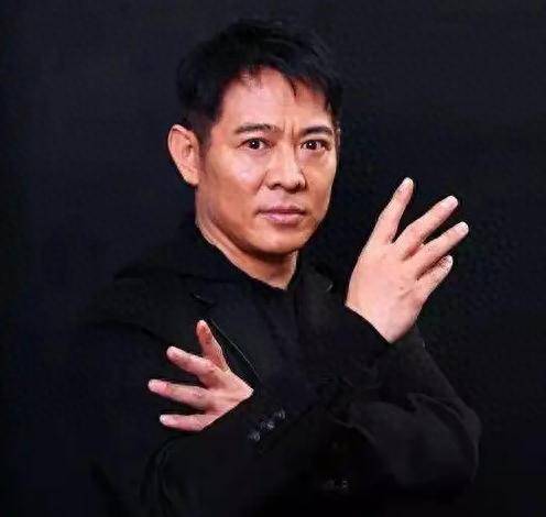 李连杰:后事一切从简<strong></p>
<p>债券交易业务包括</strong>,不用立碑也不用办丧事,树葬海葬都可以