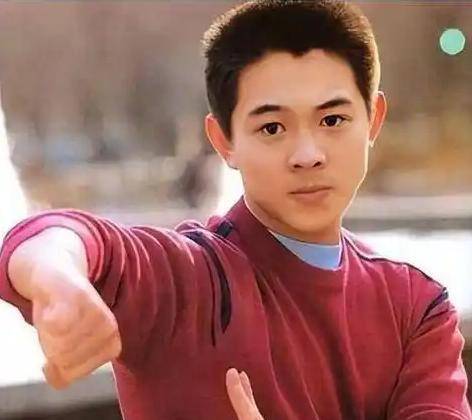 李连杰:后事一切从简<strong></p>
<p>债券交易业务包括</strong>,不用立碑也不用办丧事,树葬海葬都可以