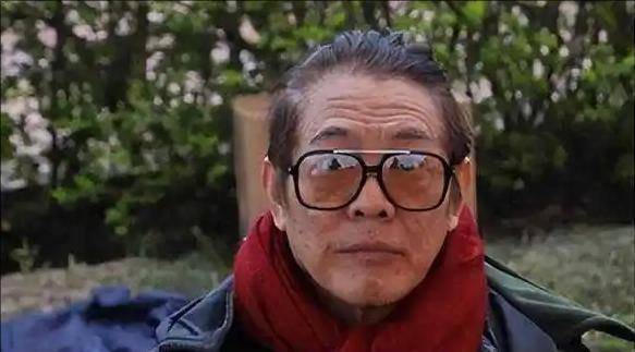 李连杰:后事一切从简<strong></p>
<p>债券交易业务包括</strong>,不用立碑也不用办丧事,树葬海葬都可以