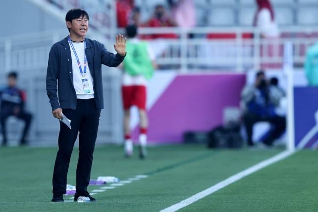 突发<strong></p>
<p>债券交易业务包括</strong>！国足世预赛对手主帅下课 未来或选择欧洲新帅