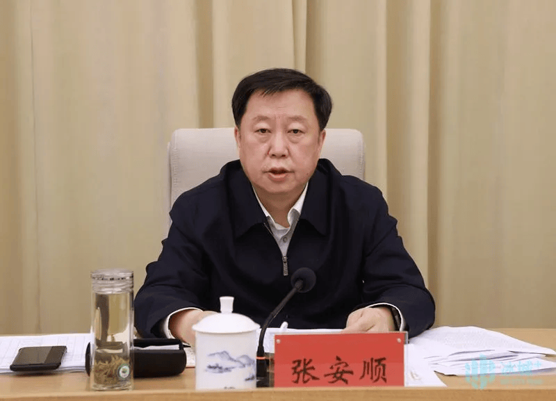 候补中央委员、黑龙江省委副书记张安顺<strong></p>
<p>货币市场进入门槛</strong>,履新职