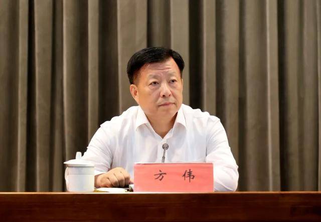 江苏一市连续两任市委书记<strong></p>
<p>货币市场进入门槛</strong>,晋升副省长