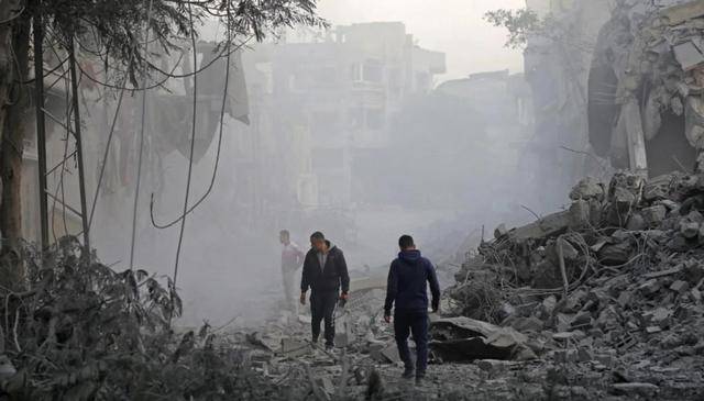 巴以协议还没落地<strong></p>
<p>债券现券交易收费标准</strong>,内塔尼亚胡被极右翼威胁:你敢批准停火试试