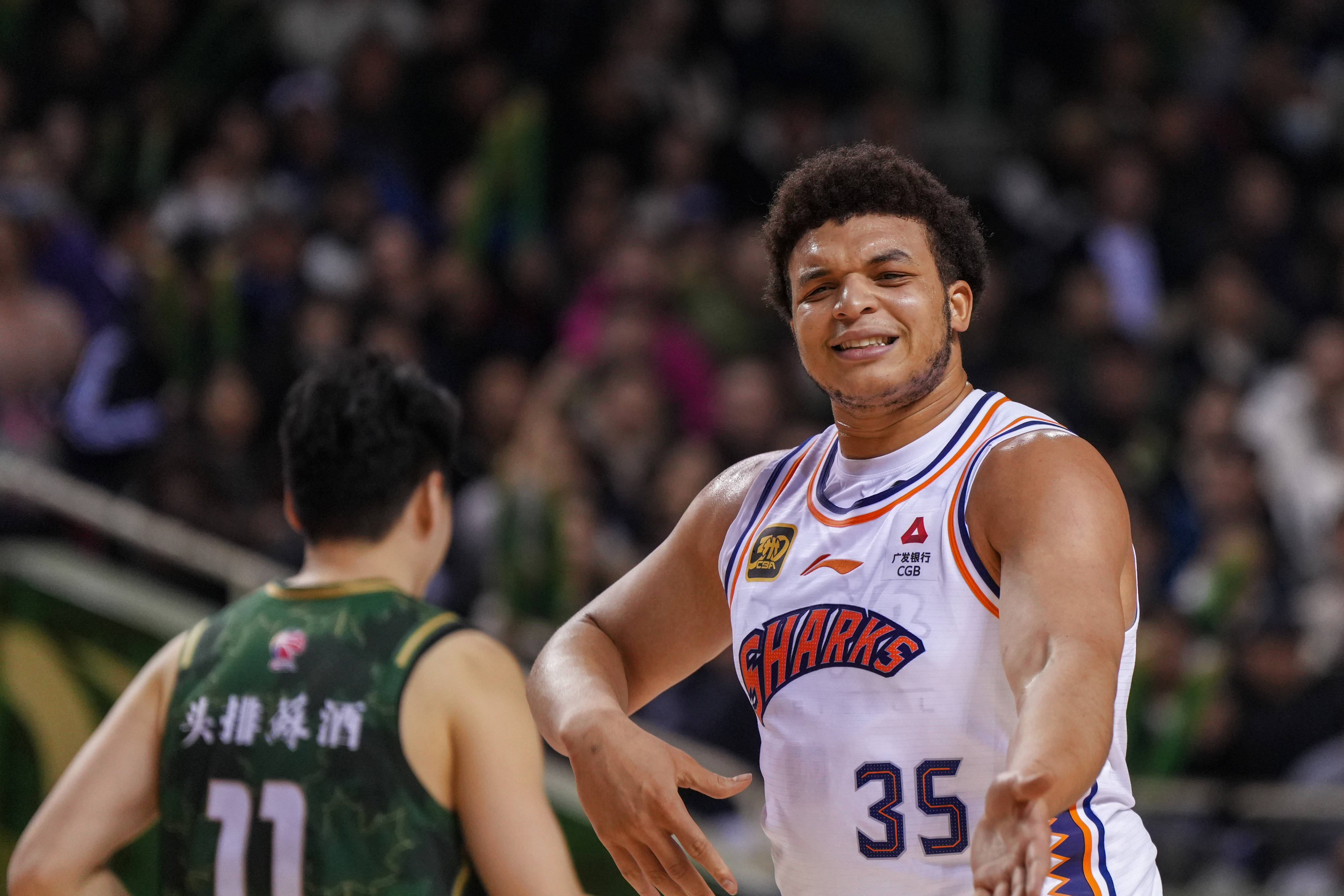 34分大胜<strong></p>
<p>交易指数是否影响排名</strong>!洛夫顿15+11+8 上海终结广东9连胜