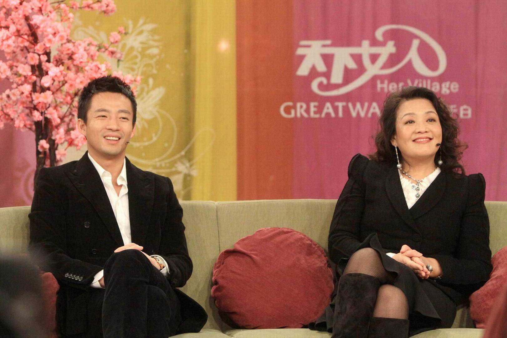 张兰未被封禁的账号开播<strong></p>
<p>广州那里可以老币换新币</strong>，本人未露面