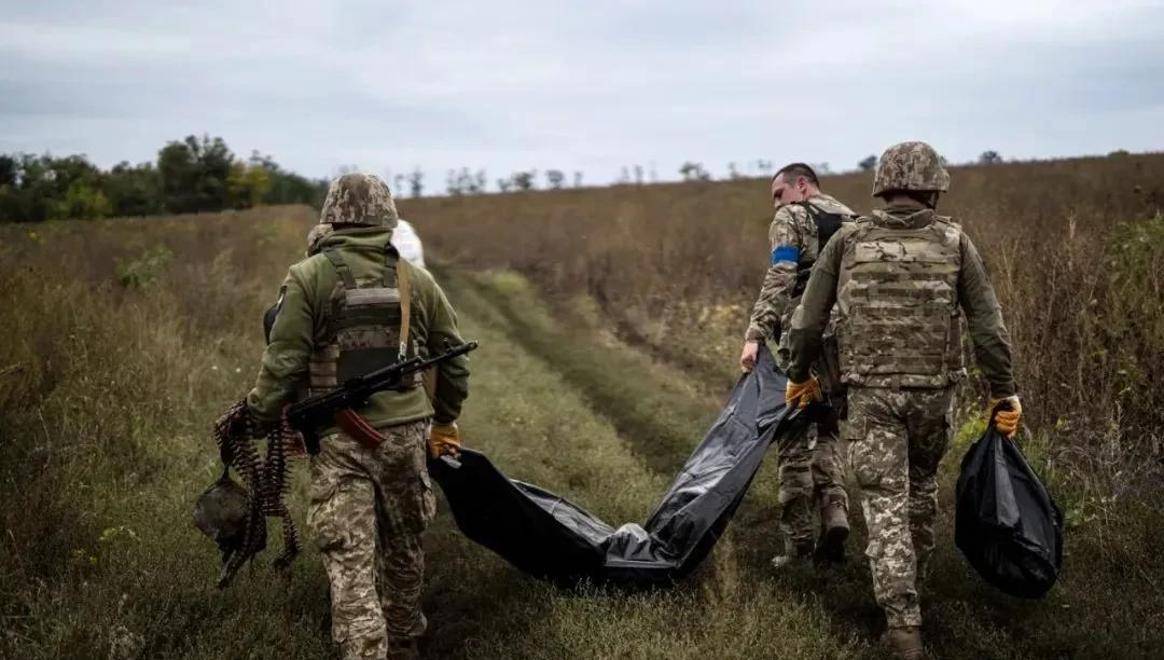 乌克兰传来重大噩耗!泽连斯基一声令下<strong></p>
<p>广州那里可以老币换新币</strong>,6万人连夜逃跑,局势生变